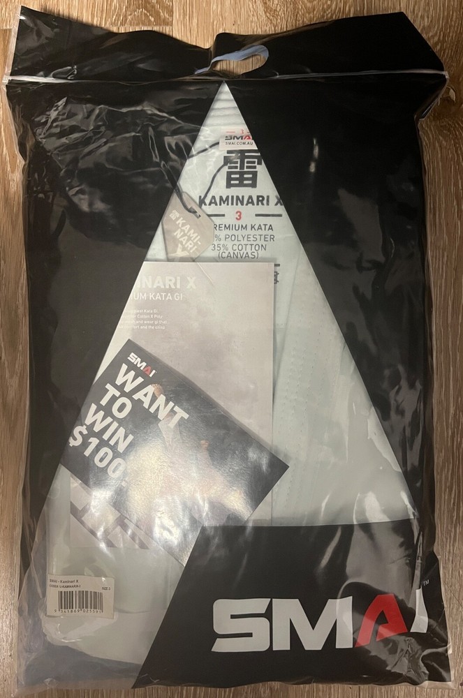 WKF APPROVED KATA GI – KAMINARI X – by SMAI – Size 3 – NEW (No Belt)