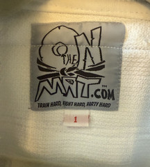 Elite & On the Mat Martial Arts Jiu Jitsu BJJ GI Black White Uniform C1 Child