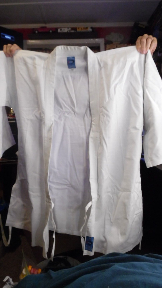 Performance Clothes Martial Arts Uniform with Belt Unisex New