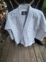 Gracie Barra GI White  – Size 12 – GOOD CONDITION!