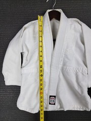 Mikado karate suit gis gui judo student used size 000
