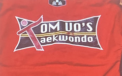 Tom Vo’s Fountain Valley Taekwondo Red Uniform Top & Pants Size 00 130 CM