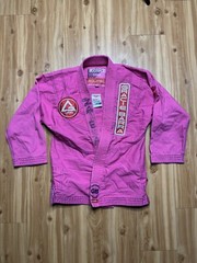 Gracie Barra Equipe GB Edition Lite Kimono Brazilian Jiu-Jitsu Gi PINK Youth Y4