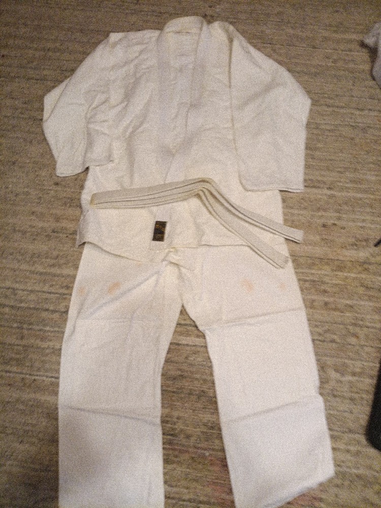 HAYASHI TIGER CLAW’S WHITE JUDO COTTON MARTIAL ARTS UNIFORM , 2-PIECE, SIZE 5