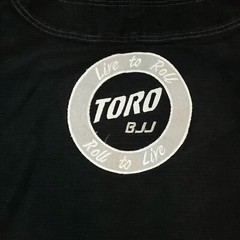 Toro BJJ Jiu Jitsu GI Top Mens Small Black Karate MMA Black Ops
