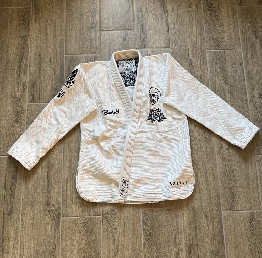 Flowhold Life/Death Gi (White)