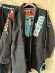 Storm Kimonos Jiu Jitsu Eden Black F4 Gi Complete With Pants