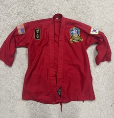 Tiger Claws TC 2000 CHOI KWANG DO Korean MARTIAL ARTS Uniform Shirt Youth Medium