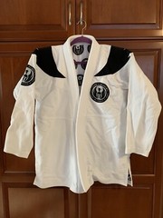 Men’s A2 Sparta Academy BJJ Cross Train MMA Kick Box Kravmaga Top & Pants White