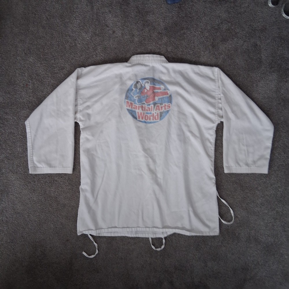 LINKS White Martial Arts Uniform Gi Top/Jacket „Martial Arts World” Logo Size L