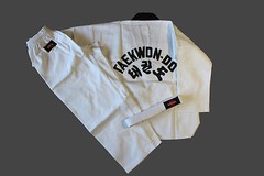 KANKU Taekwondo Uniforms White Color 10 Oz, white V neck black V neck white belt