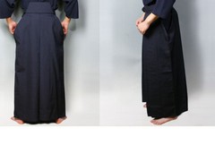 Kendo Uniform Set-Standard – White gi with navy blue hakama – kendo uniform kend