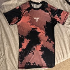 Takedown Kaos Camo Rashguard Size XS