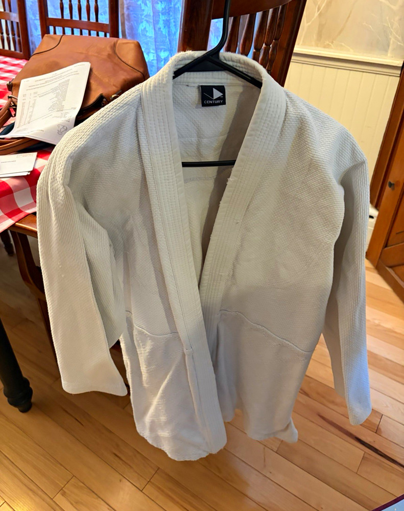 CENTURY White Judo/Jiu-Jitsu Gi Jacket Top, Adult Unisex Size L