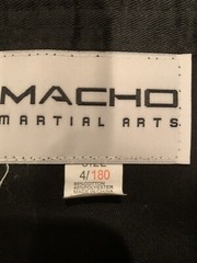 Macho Martial Arts Black Gi size 4/180 NEW