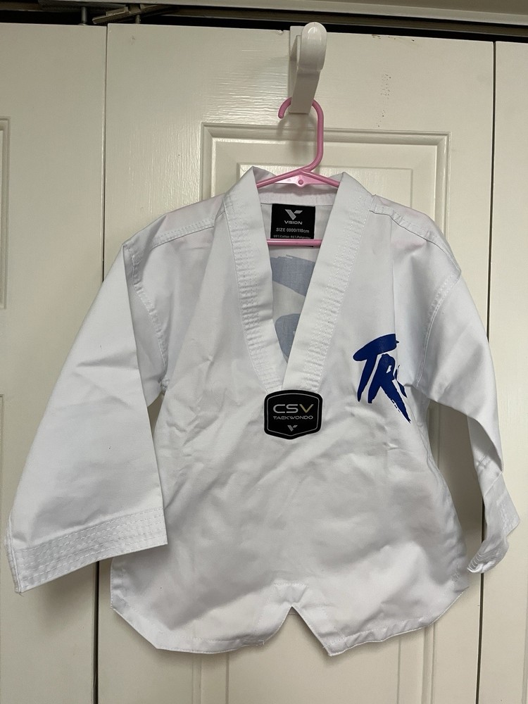 Vision CSV Taekwondo Size 0/110 Logo Shirt, Pants, Belt (B52)