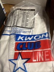 KwonUSA Tae Kwon Do martial art uniform gi size 7 new V-neck
