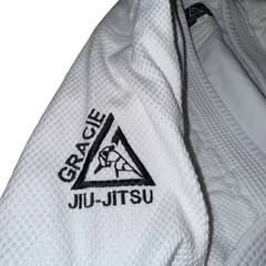 Gracie Jiu-Jitsu Classic Gi Size 7/200 White Kimono With Belt
