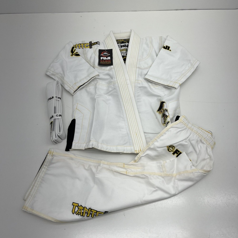 Fuji Tanto White Embroidered IBJJF Competition BJJ Kids Size C0 (7-8) NEW