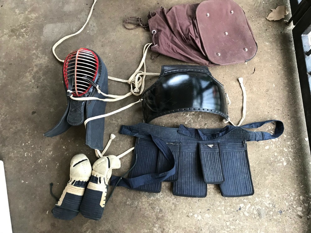 Japanese Kendo Bogu uniform set Martial Arts Armor used Japan head gear helmet