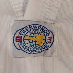 Sang Moo Sa Martial Arts Uniform Top Men Size 5 White Taekwondo V-Neck Dobok