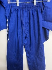 Taekwondo Gi Kids Size 1/150 Blue 2-Piece Used. With 2 Belts Green And White.