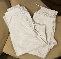 Excellent Condition Child’s Martial Arts Pants — Size 5
