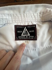 Gracie Jiu-Jitsu Official Gi 100% Cotton BJJ Set Youth Size 000/110 Unisex