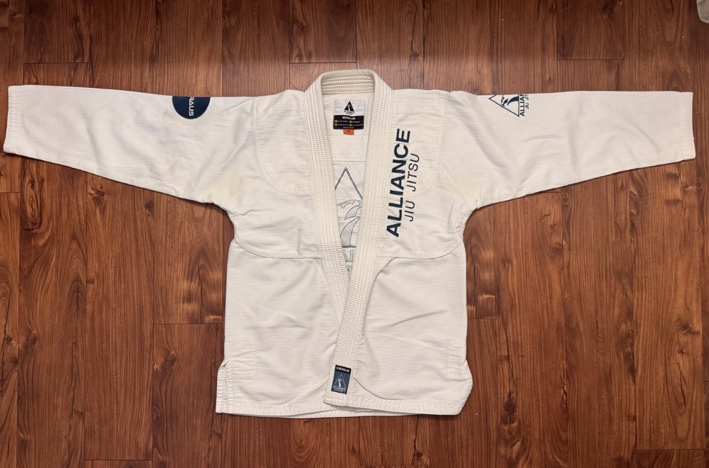 Braus Alliance Jiu-Jitsu BJJ Gi Uniform Set White Adult Unisex A2