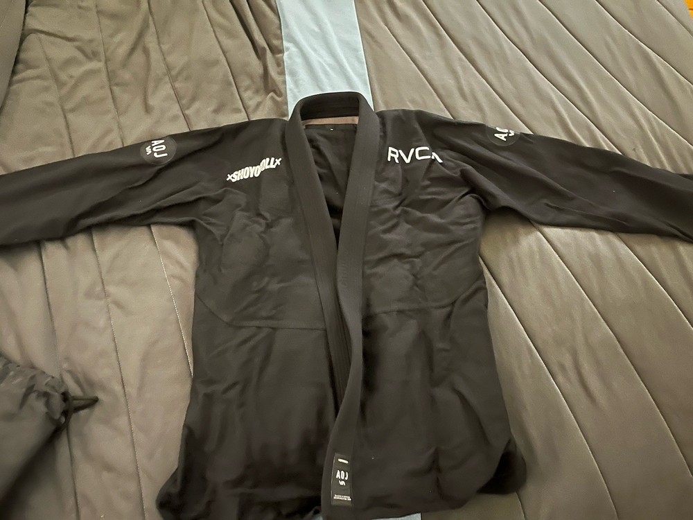 Shoyoroll AOJ 2.0 RVCA Black A1L Kimono
