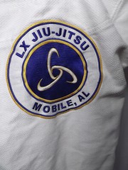 ELITE Sports Kids Size C00 Jiu-Jitsu Uniform top Gi Uniform with patches