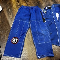 Dynamic MMA Jiu Jitsu Blue Uniform Size M-4 Ralph Gracie
