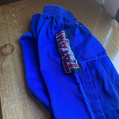 Tatami Fightwear Size M1 Blue/Red Pants and Jacket Set Good Used Condition