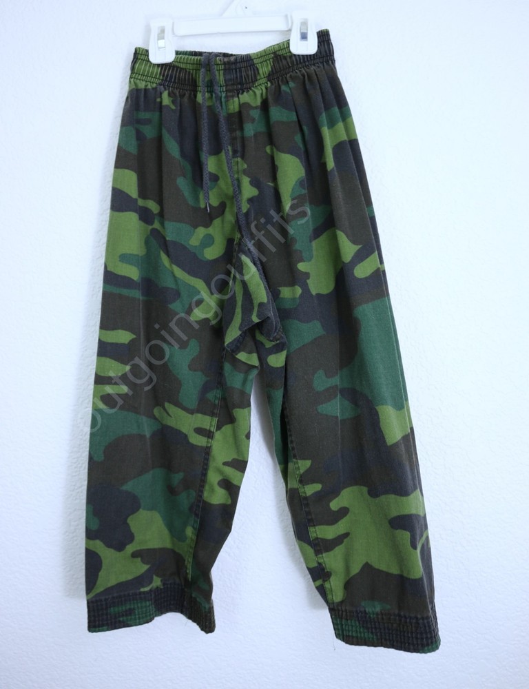 Martial Arts Karate Gi Kids Unisex Uniform Camo Bottom Size 0 (140cm)