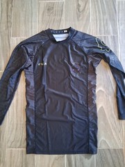 FUJI Oni Legend Flex Lite Longsleeve Rashguard Sz Small Black MMA BJJ Jiu-Jitsu