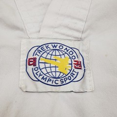 BEST Taekwondo Olympic Sport Martial Arts Uniform Gi 00 130cm Childrens Size 6/7