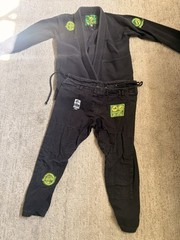 Shoyoroll BJJ Bundle – A1 Gi + Medium Shorts + Small Rash Guard