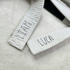 Jiu Jitsu Gracie University GI Kimono White Robe 1/140 Martial Arts MMA 2 Belts