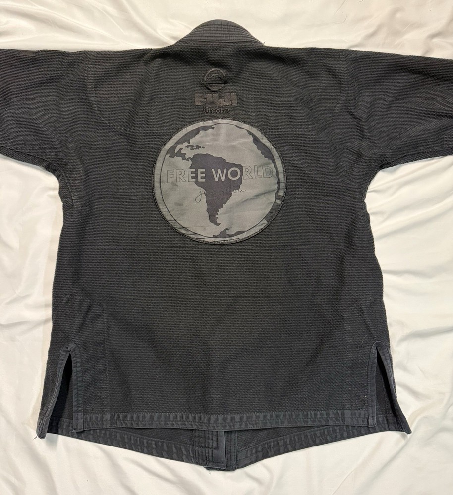 Fuji Gi Top Men A1 Black Fighting Martial Arts BJJ Free World Jiu Jitsu Patch
