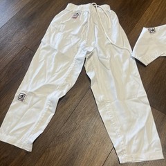 Twister Fightwear. Size 000 Cotton Blend Taekwondo