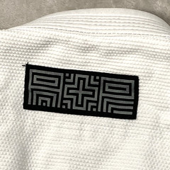 Albino and Preto A&P Adult Batch 8 Martial Arts Jiu-Jitsu Gi Top White Size A0H