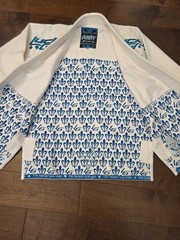 LUCKY Gi (new) – Tiffany Blue Jiu jitsu BJJ Kimono, Size A0 Fits like A1 RARE!