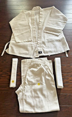 Century Martial Art Uniform White Size2 w/ 2 ~White Belts Taekwondo NIP