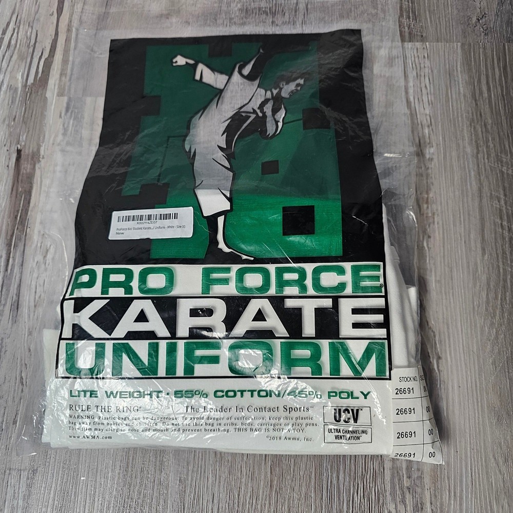ProForce 6 OZ Karate Uniform Kids 00 White Student Gi Lightweight With Belt NWT