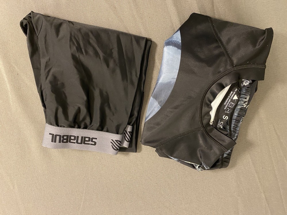 Raven Fightwear Rash Guard & Sanabul Pants small