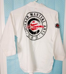 Chicago Martial Arts Uniform for Child Size 1 Top & Bottoms Pre-Owned VGC