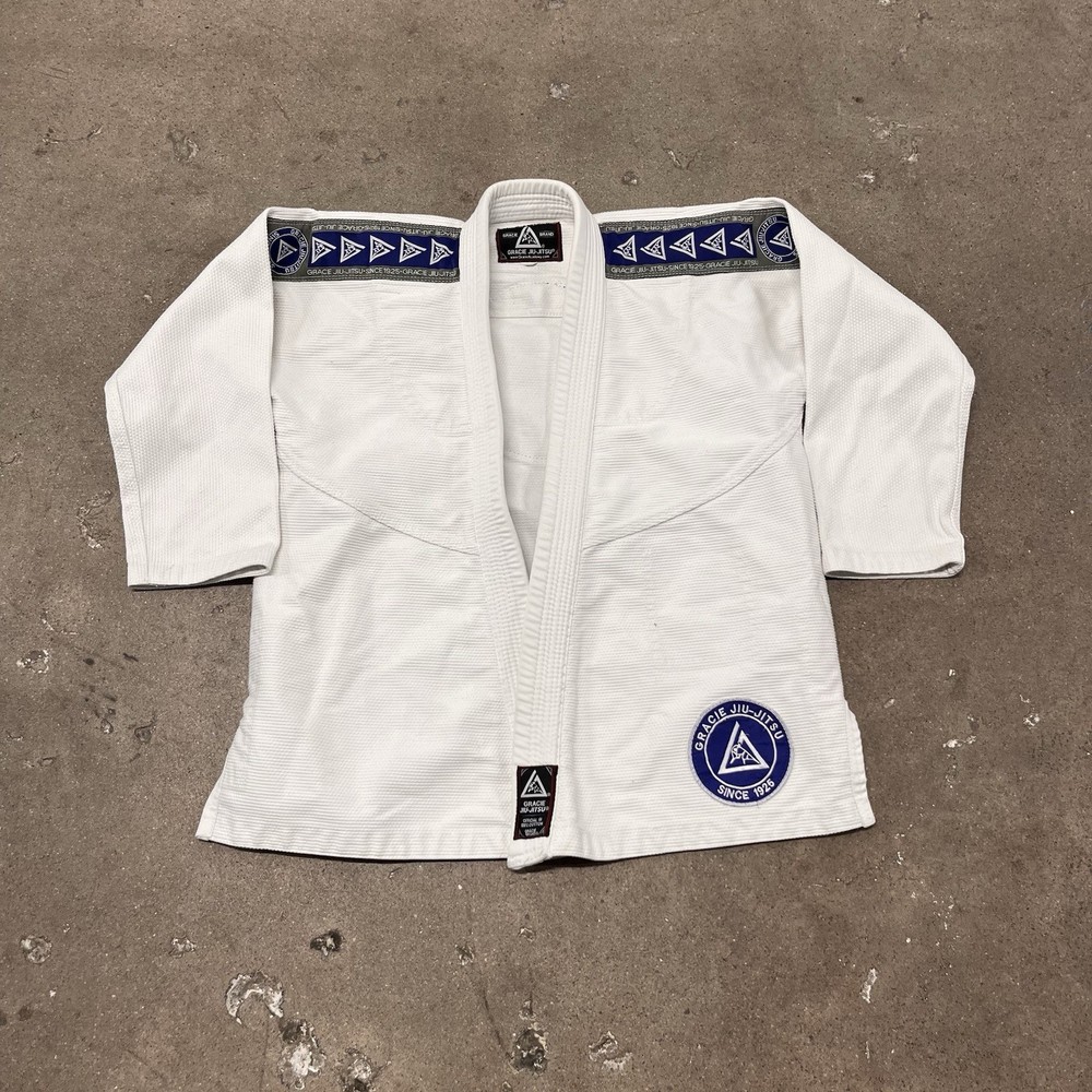 Gracie Barra Equipe Jiu Jitsu Gi Storm White Size M2 Kimono MMA TOP ONLY