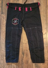 War Tribe Hydrogen Ultralight Gi size A1 Black, Barely worn, great for travel