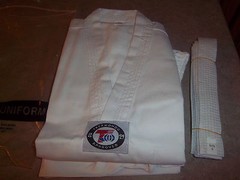 NEW – Taekwondo Martial Arts Uniform Size 0 & Black Belt Attitude Picture Frame