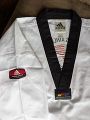 Brand New Adidas Tae Kwon Do Uniform Size 4 (180cm)